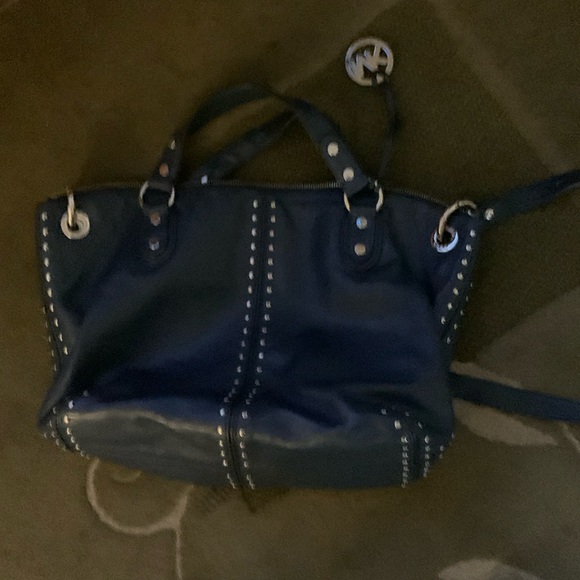 Michael Kors - Picture 1 of 3